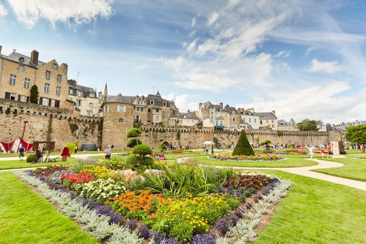 Studio Tout Confort Avec Vue Cathedrale A St Patern Vannes-Centre Διαμέρισμα Εξωτερικό φωτογραφία